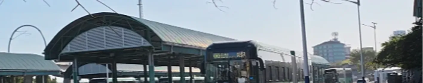Tanzania, el BRT de Dar es Salaam equipa autobuses de 18 metros con sistemas a bordo de seguridad, validación y información al pasajero Tanzania, el BRT de Dar es Salaam equipa autobuses de 18 metros con sistemas a bordo de seguridad, validación y información al pasajero