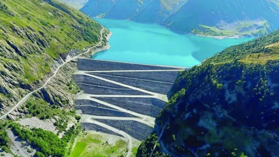 EDF hosts Omani delegation on landmark pumped hydro storage project