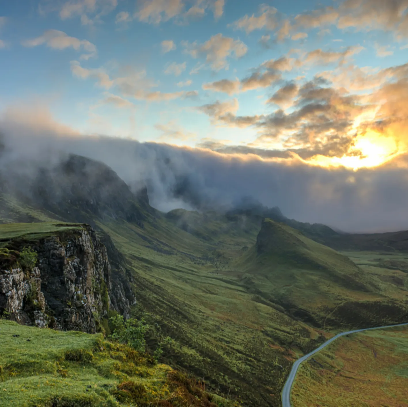 Misty mountain scenery