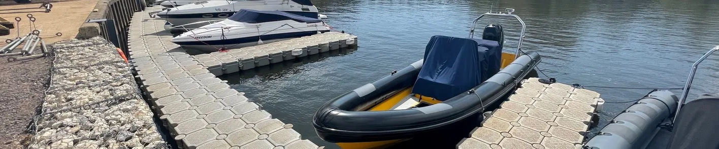 TPA’s VersaDock system helps to weather the storm for the Bailey Bridge Marina. TPA’s VersaDock system helps to weather the storm for the Bailey Bridge Marina.
