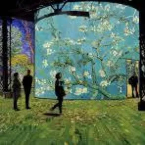 Art Paris spring fair finally goes ahead Art Paris spring fair finally goes ahead