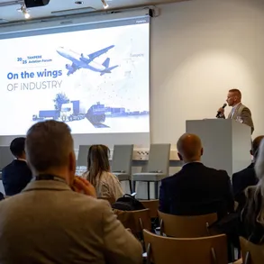 Innovation on the Horizon: How Hydrogen Is Taking Flight in Aviation’s Future Innovation on the Horizon: How Hydrogen Is Taking Flight in Aviation’s Future