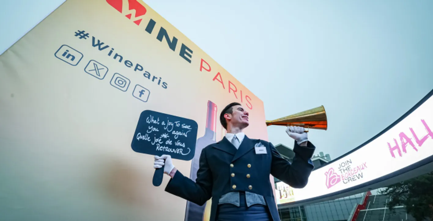Large crowd at the Wine Paris entrance at Paris Expo