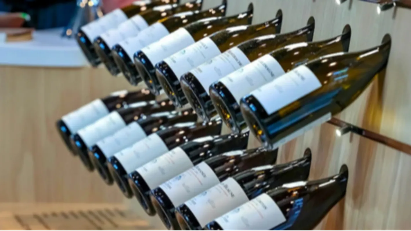 Bottles of wine 
